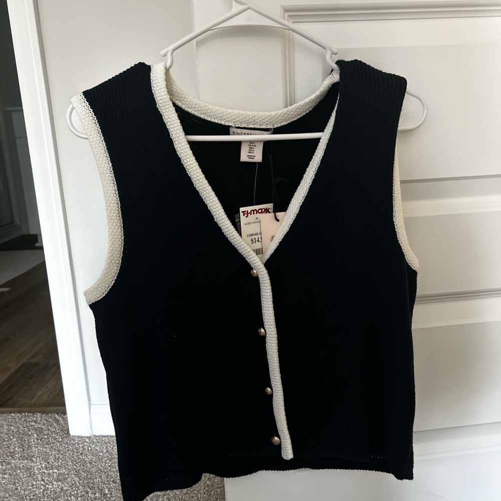 Max Studio Black and White Knit Vest